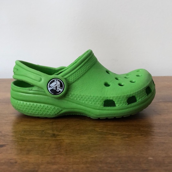 crocs back strap